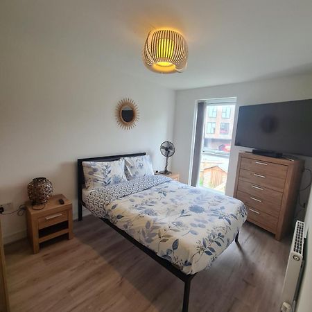 Lovely New Home In Manchester Close To Manchester City Fc Szoba fotó